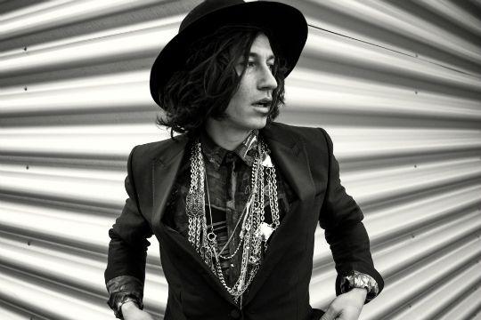 Kristian Anttila / Support: Leo Skywell